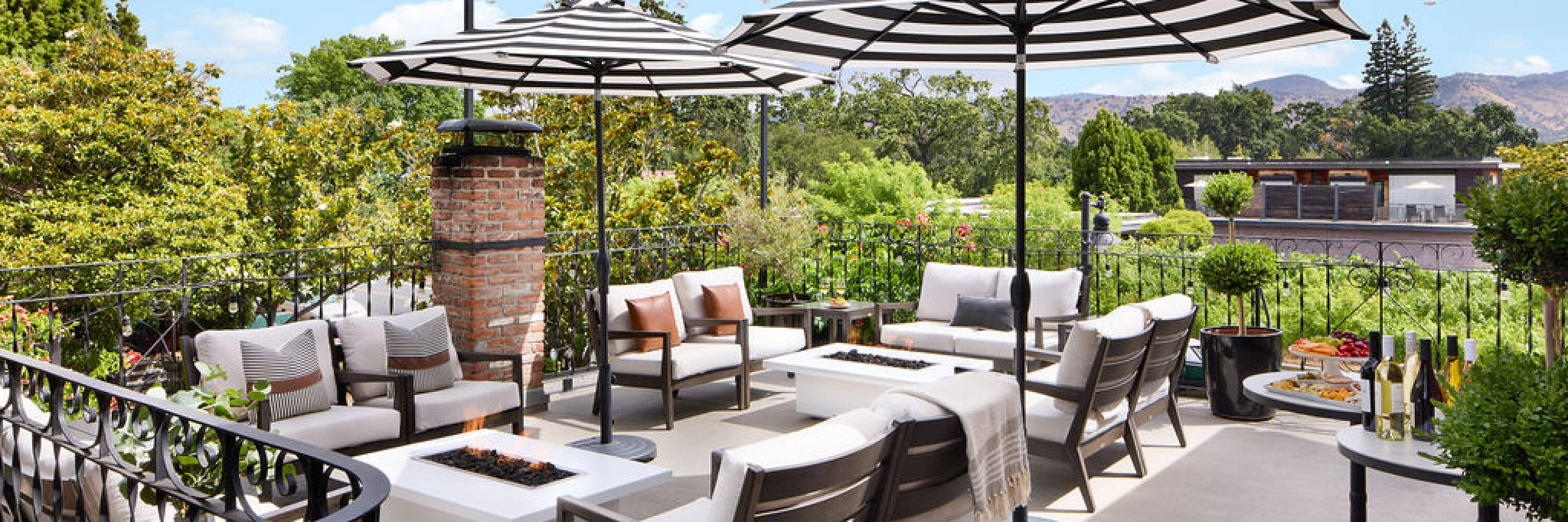 Outdoor Deck 